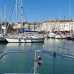 Coriandre 2 - Sur Un Grand Voilier 9 Personnes By Nuits Au Port Ботель *