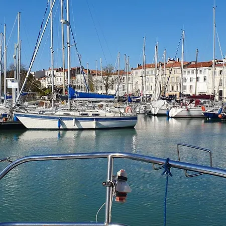 Coriandre 2 - Sur Un Grand Voilier 9 Personnes By Nuits Au Port Botel *